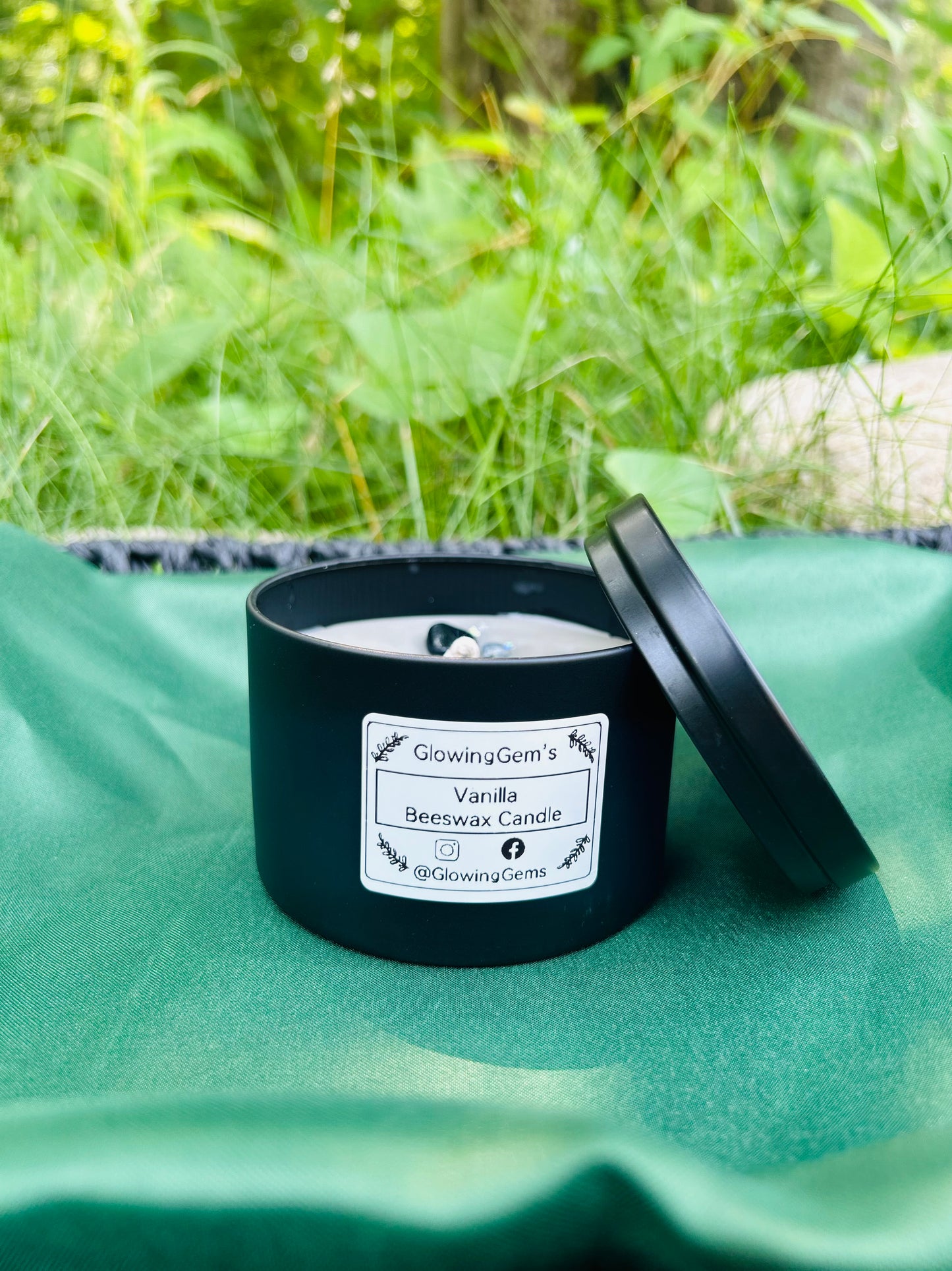 Hand-Poured Vanilla Beeswax Candles (8oz - 4oz)