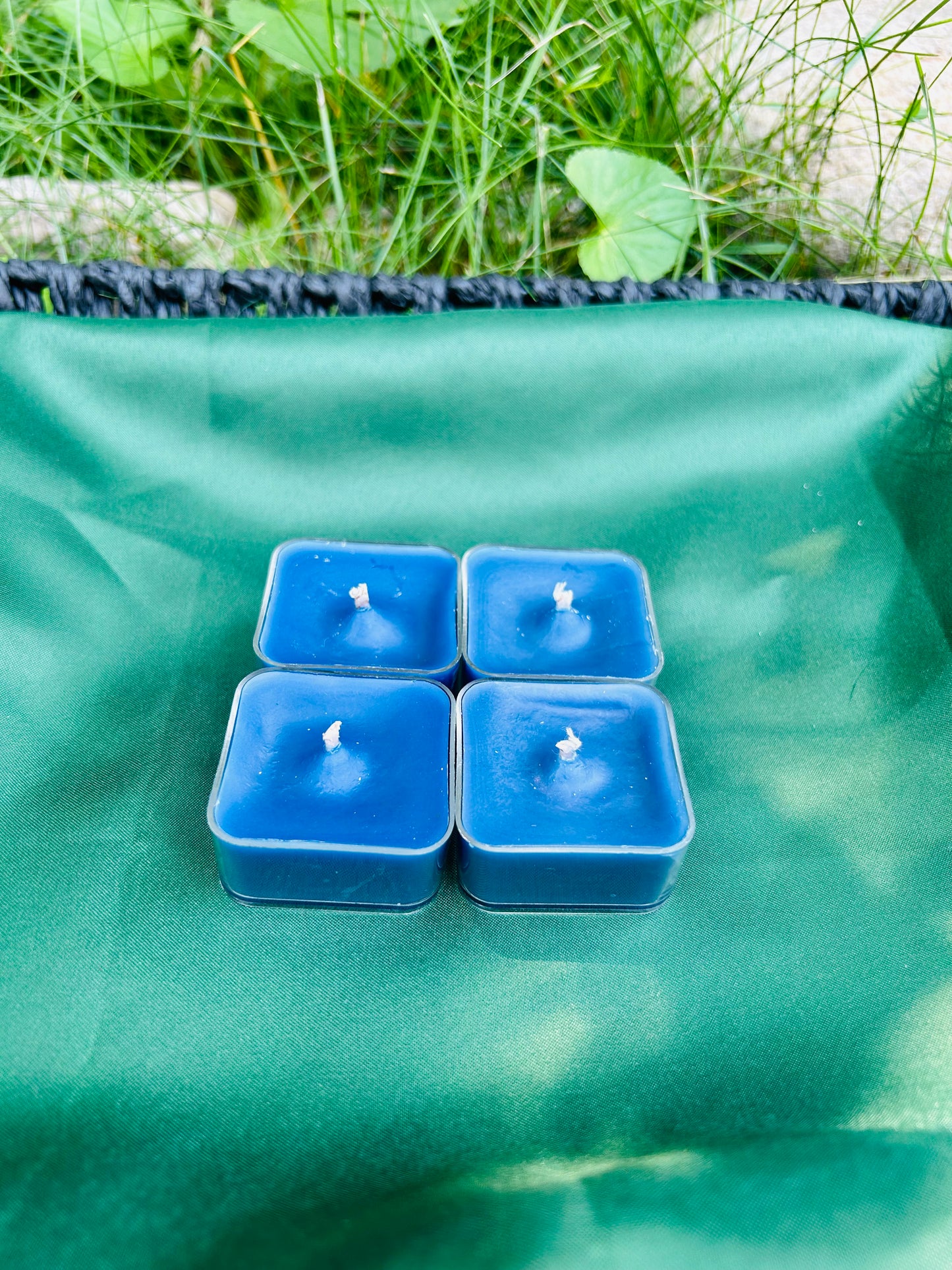 Hand-Poured Blue Unscented Beeswax Tea-lights (4)