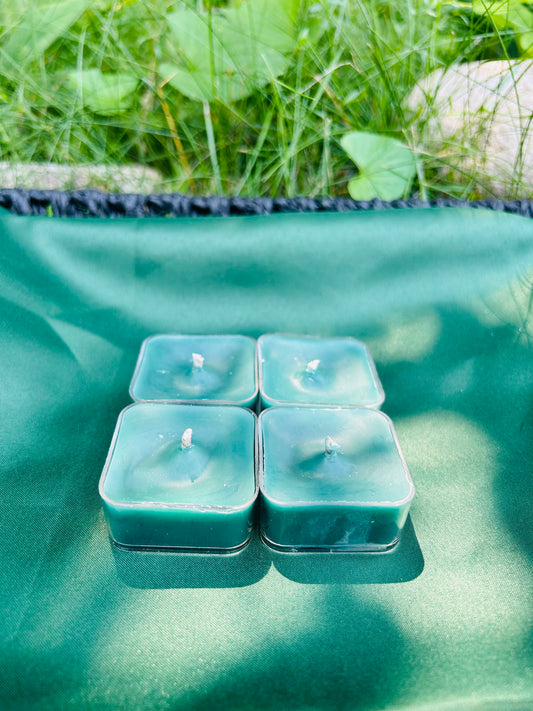 Hand-Poured Green Unscented Beeswax Tea-lights (4)